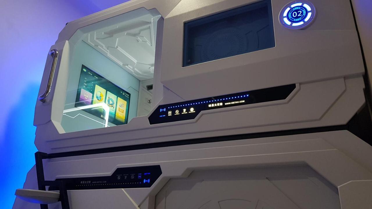 Apollo Capsule Hotel Ende Eksteriør billede
